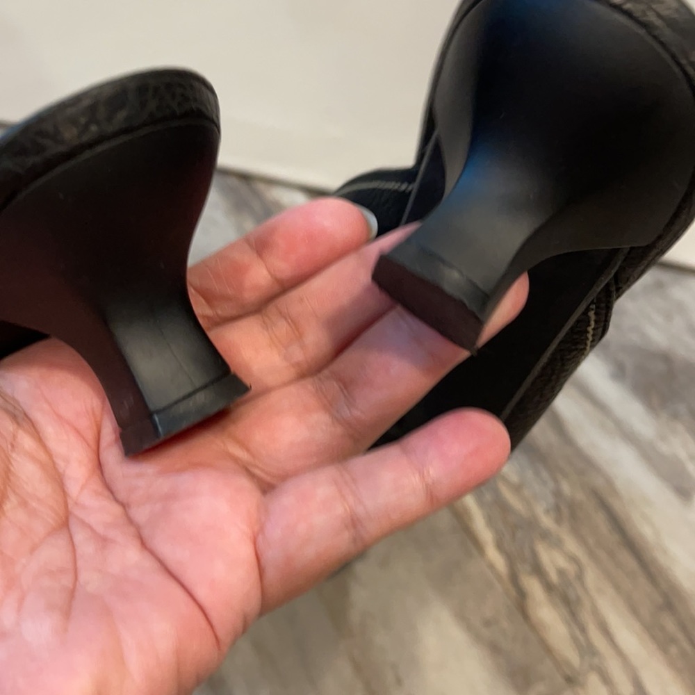 Stuart Weitzman Slip Square Toe Kitten Heel Mules - image 7